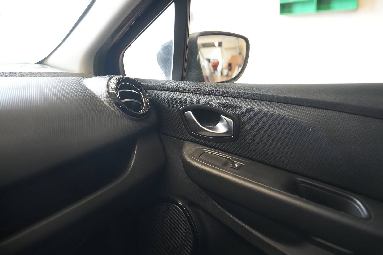 Auto Venduta - RENAULT Clio Clio 1.5 dci Moschino Intens 90cv edc usata in pronta consegna - Brandini