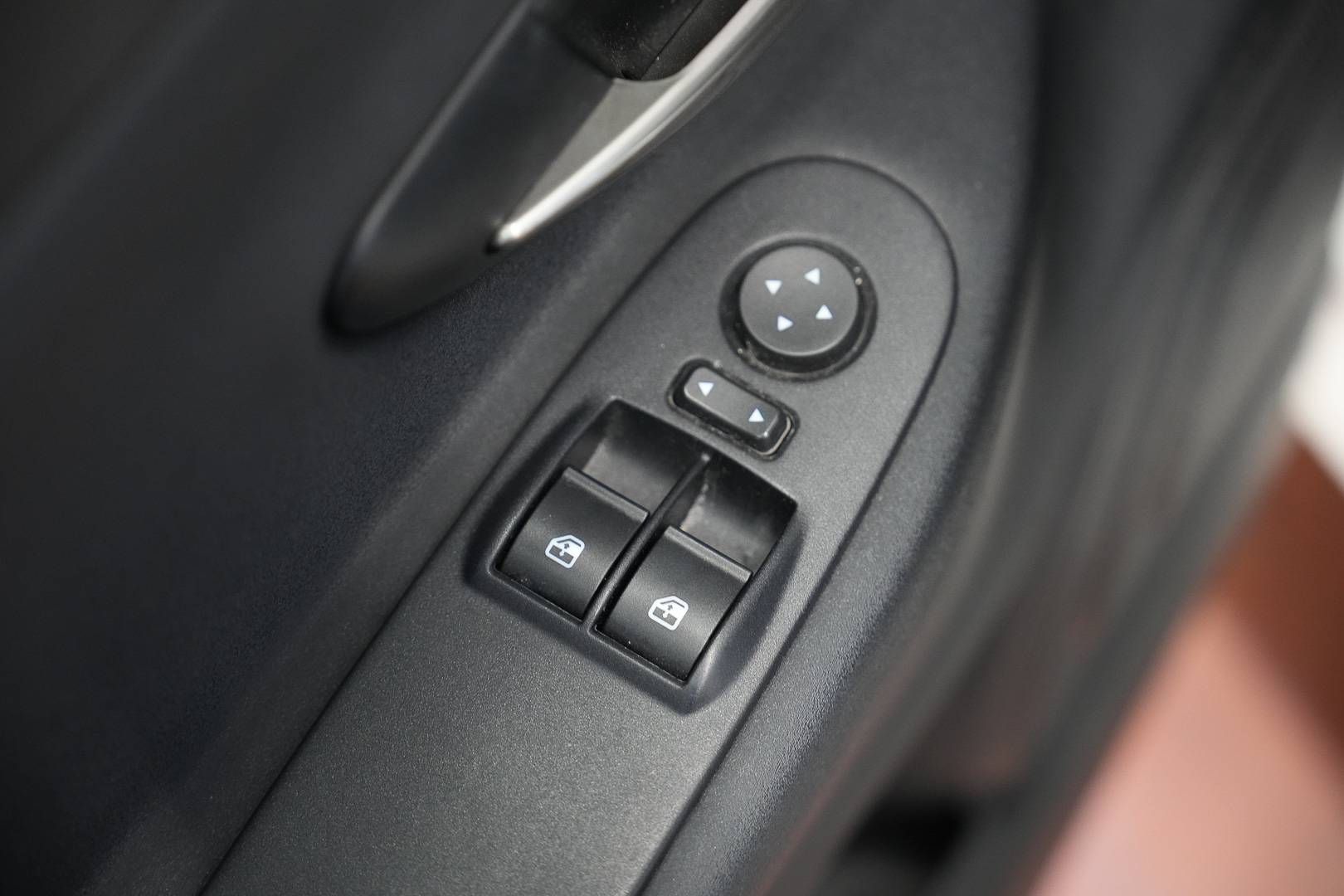LANCIA Ypsilon - Foto 9