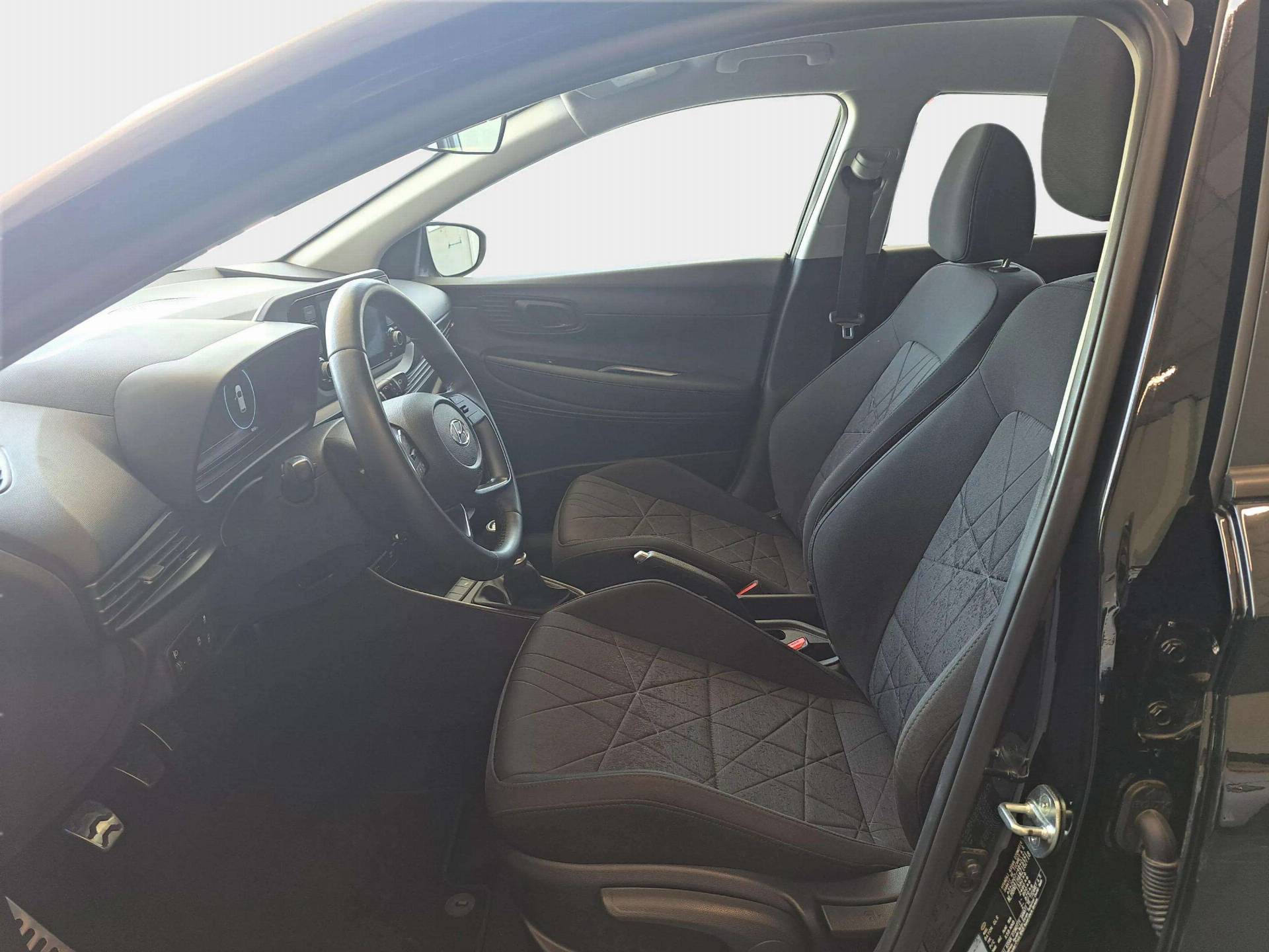 HYUNDAI Bayon - Foto 11