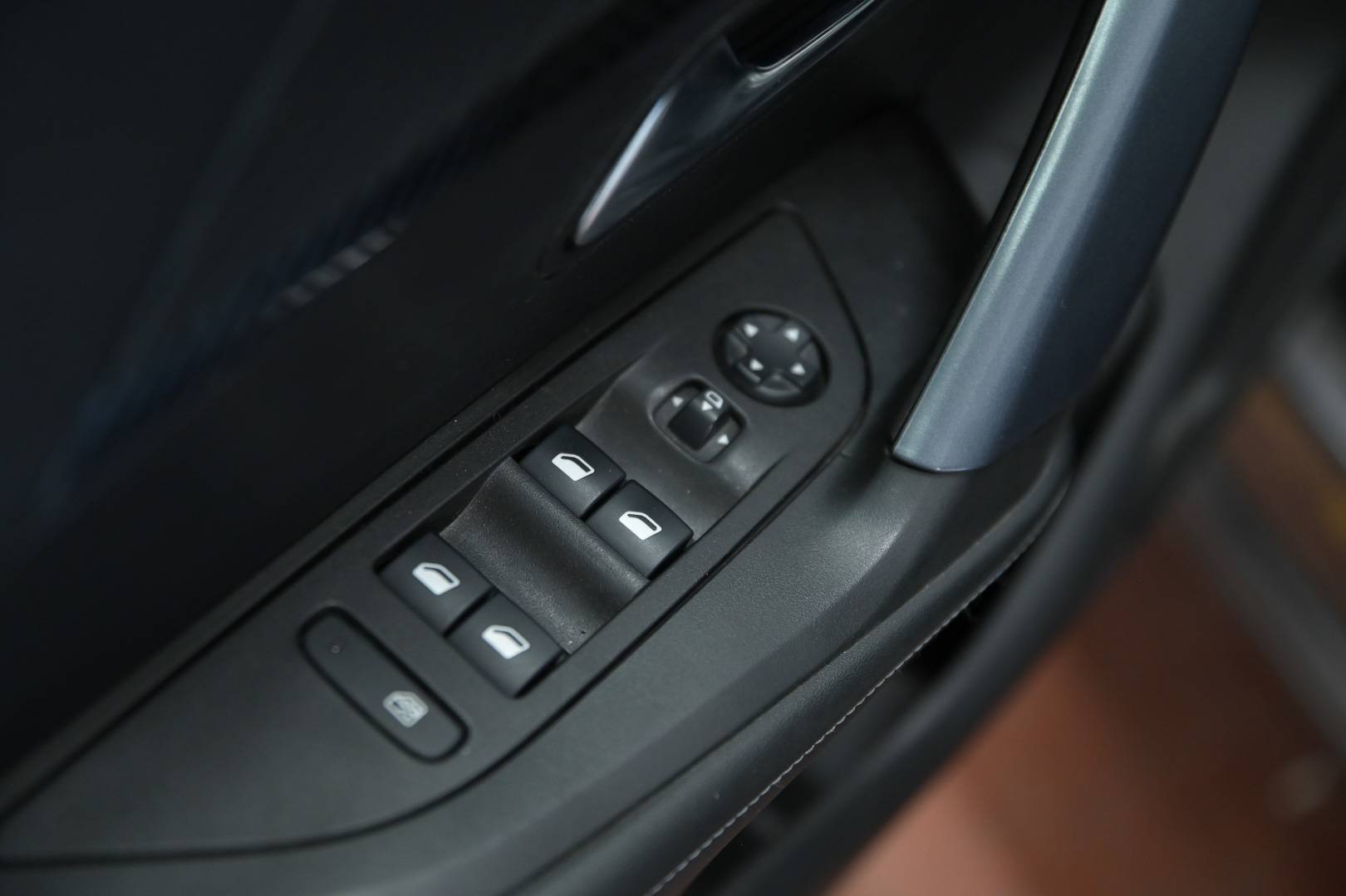 PEUGEOT 2008 - Foto 10