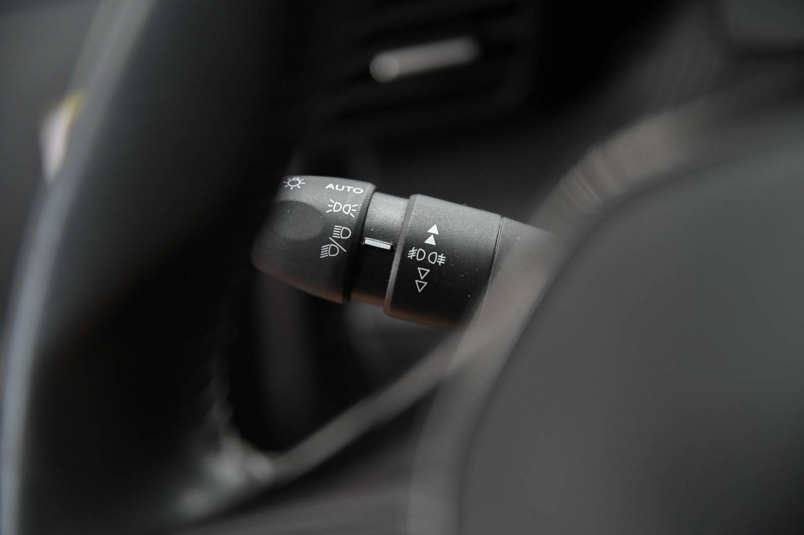 PEUGEOT 2008 - Foto 17