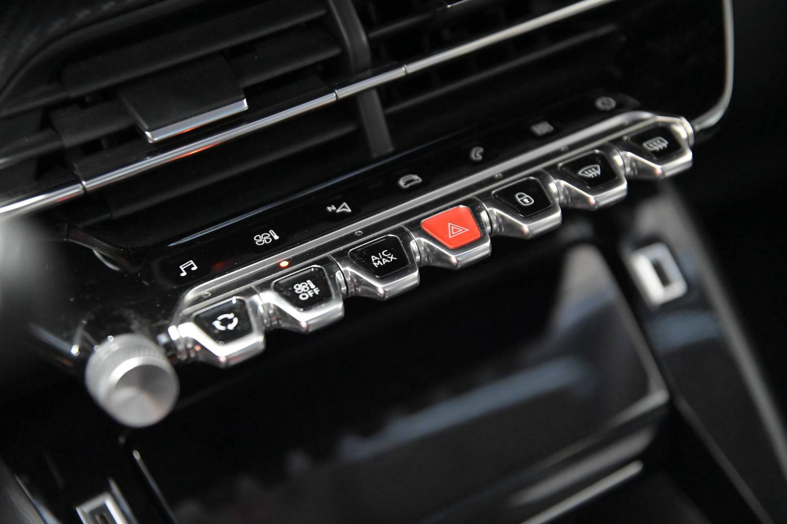 PEUGEOT 2008 - Foto 21