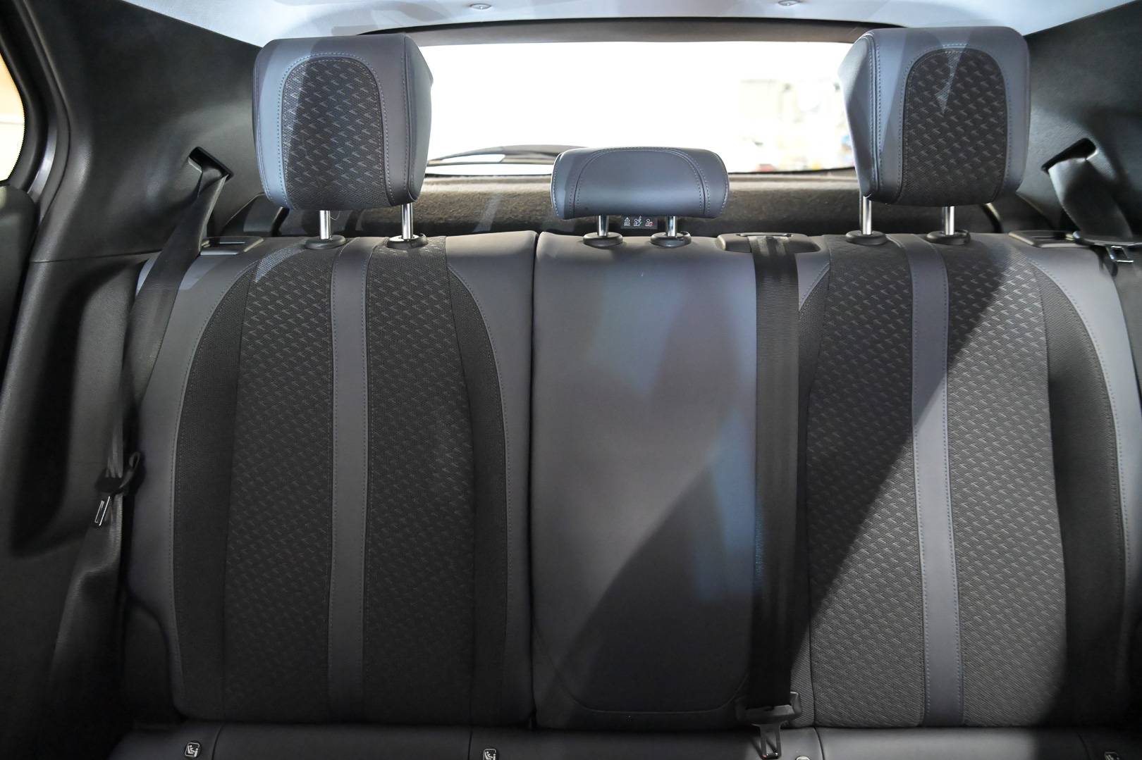 PEUGEOT 2008 - Foto 23