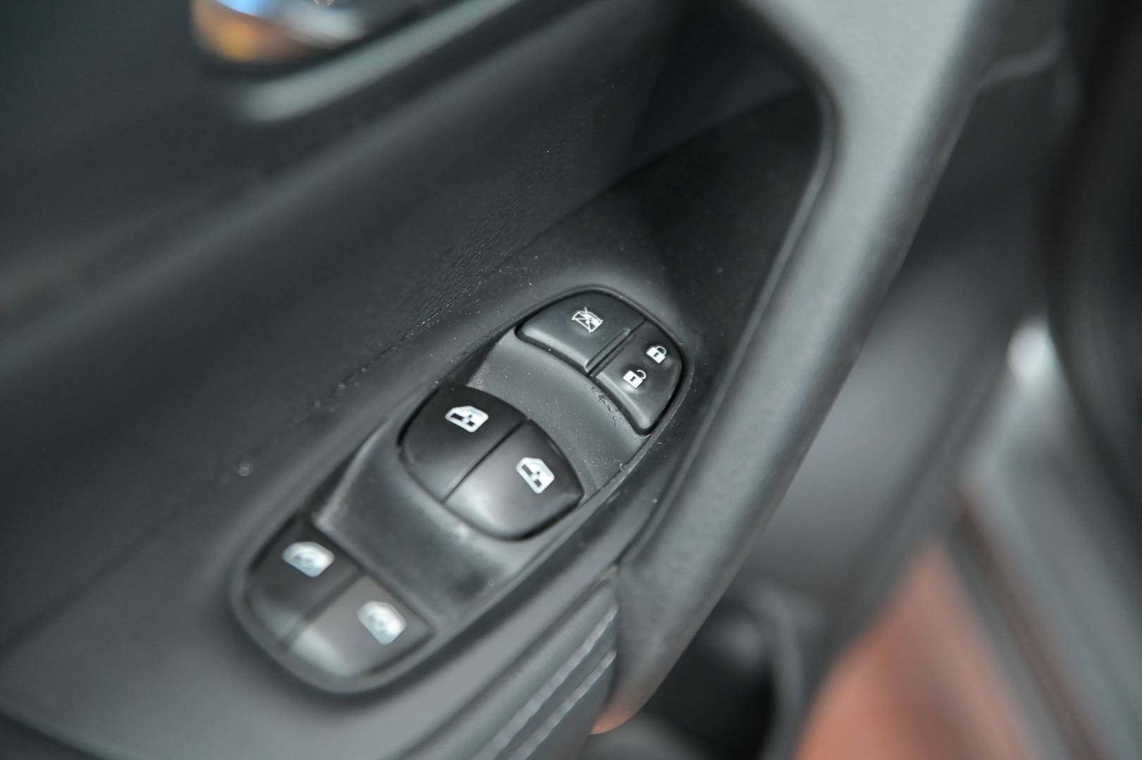 NISSAN Qashqai - Foto 10