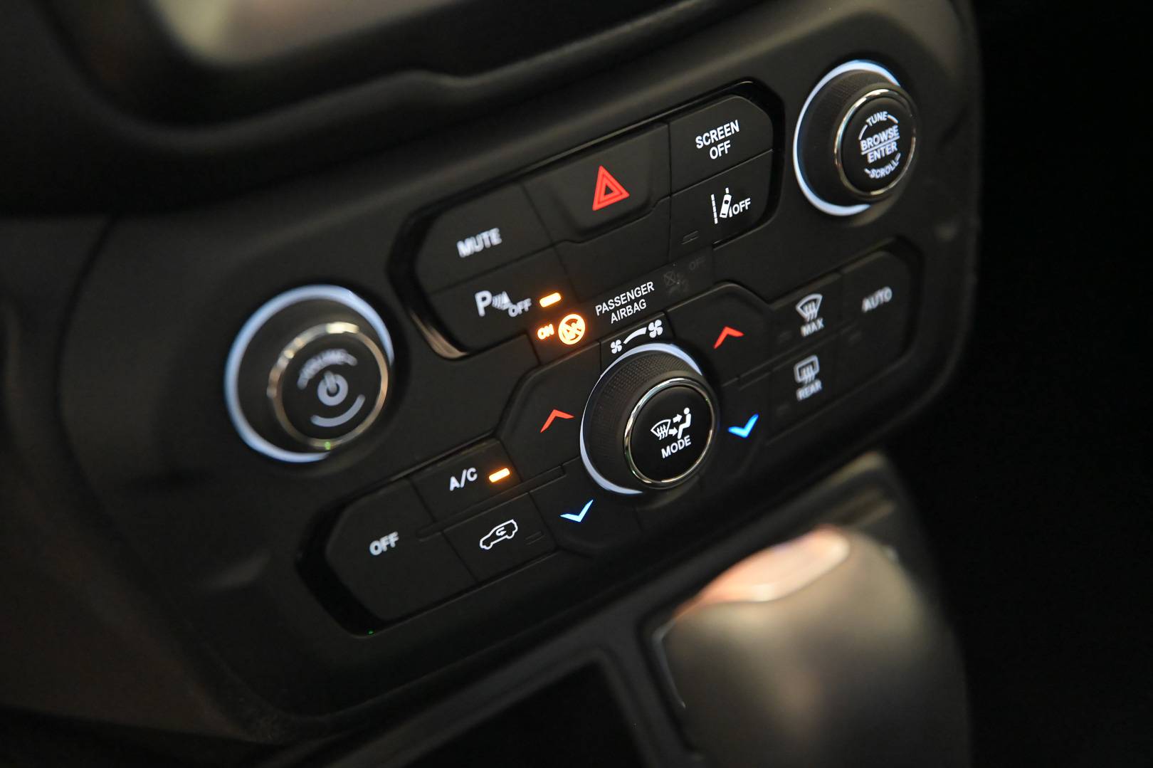 JEEP Renegade - Foto 22