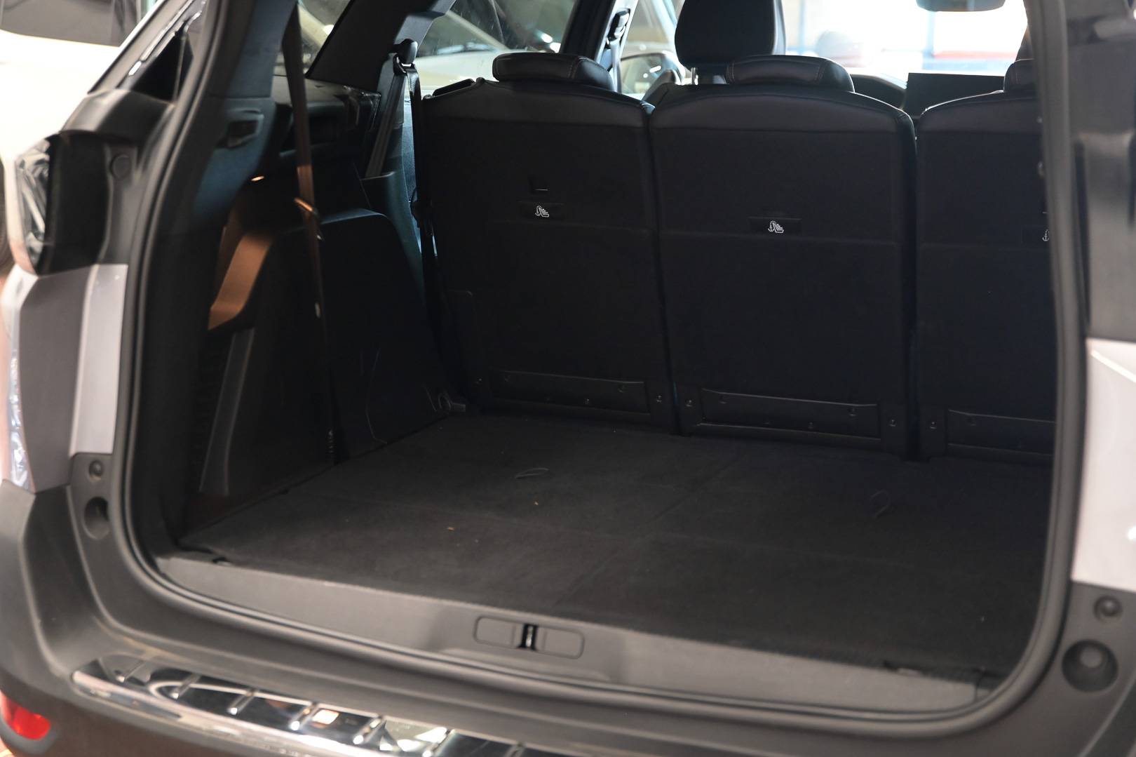 PEUGEOT 5008 - Foto 9