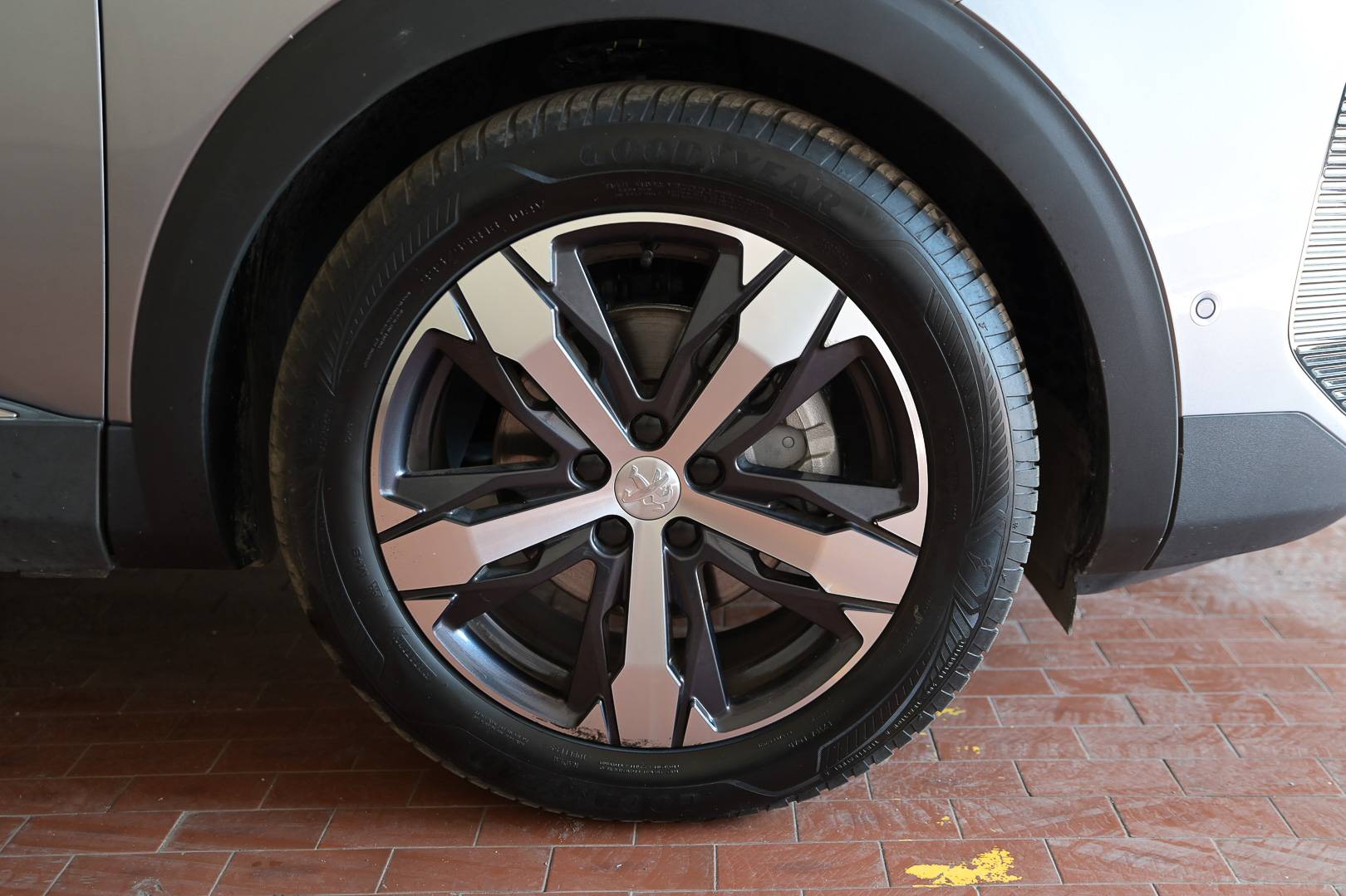 PEUGEOT 5008 - Foto 11