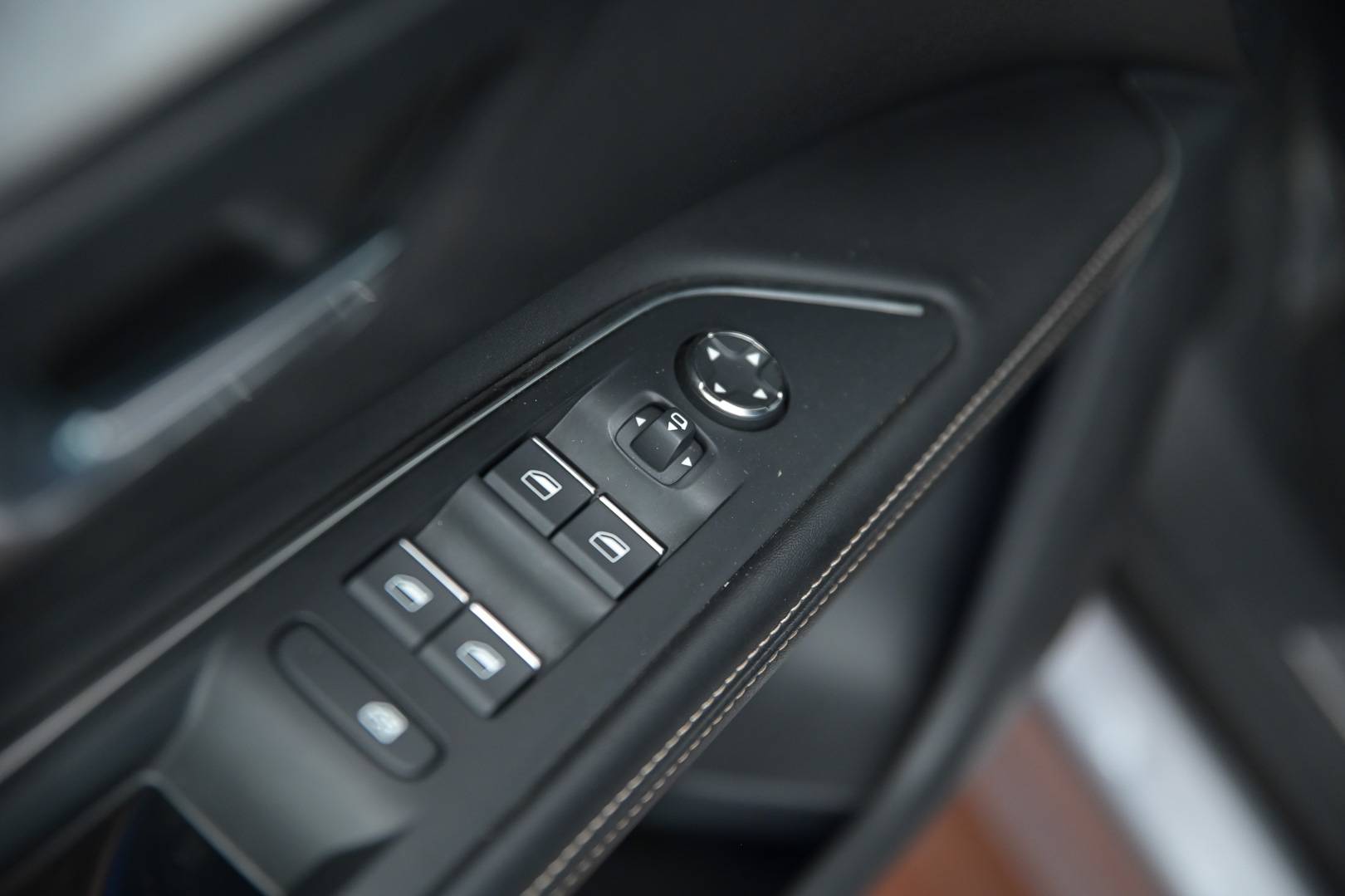 PEUGEOT 5008 - Foto 14