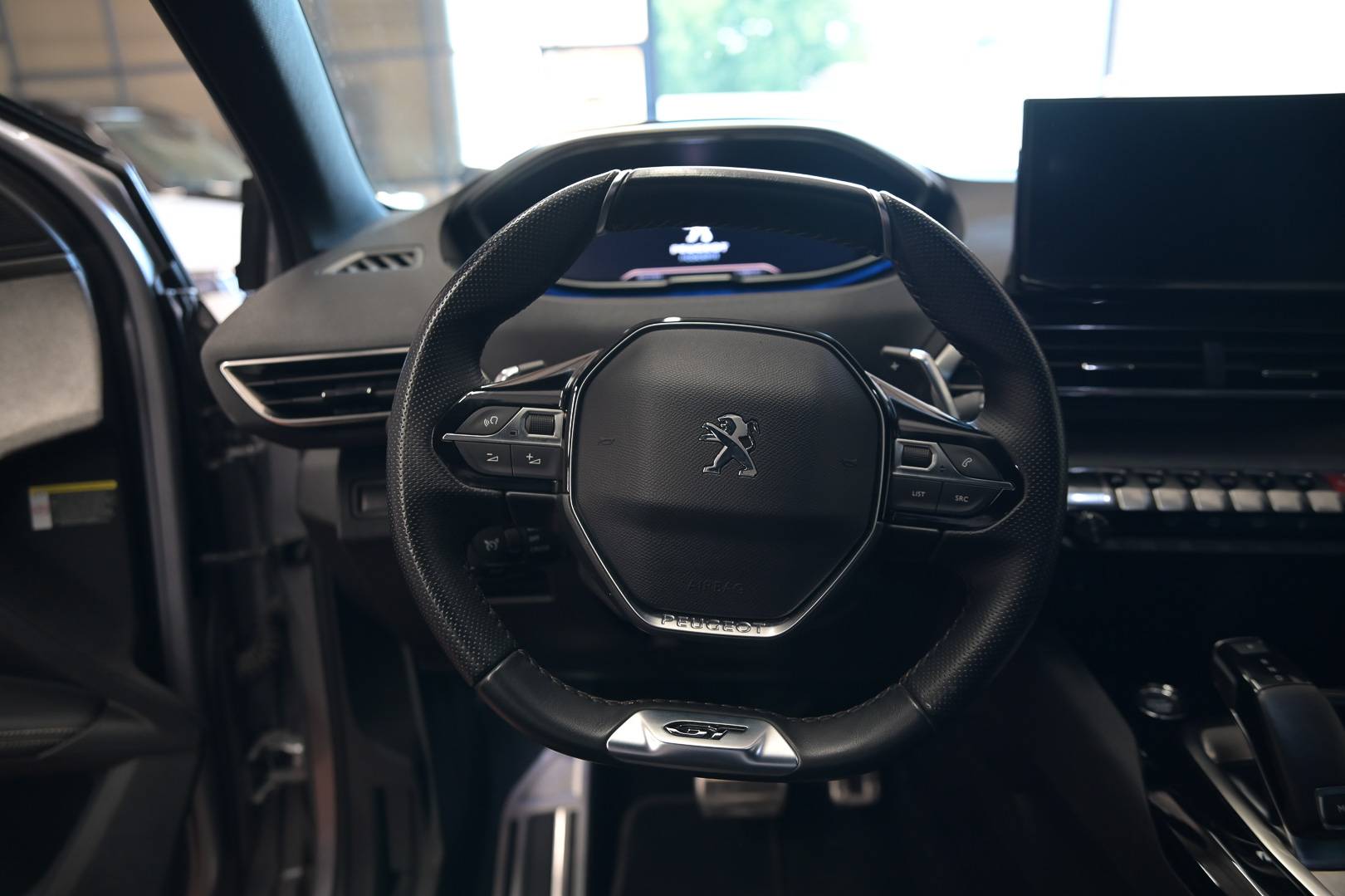 PEUGEOT 5008 - Foto 18