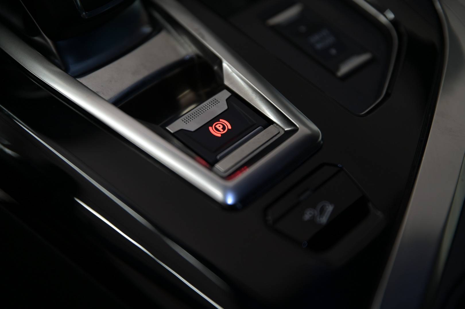 PEUGEOT 5008 - Foto 25