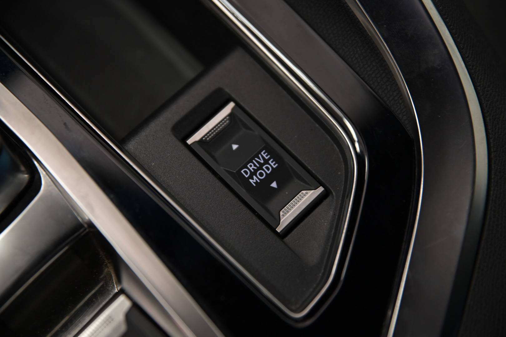 PEUGEOT 5008 - Foto 27