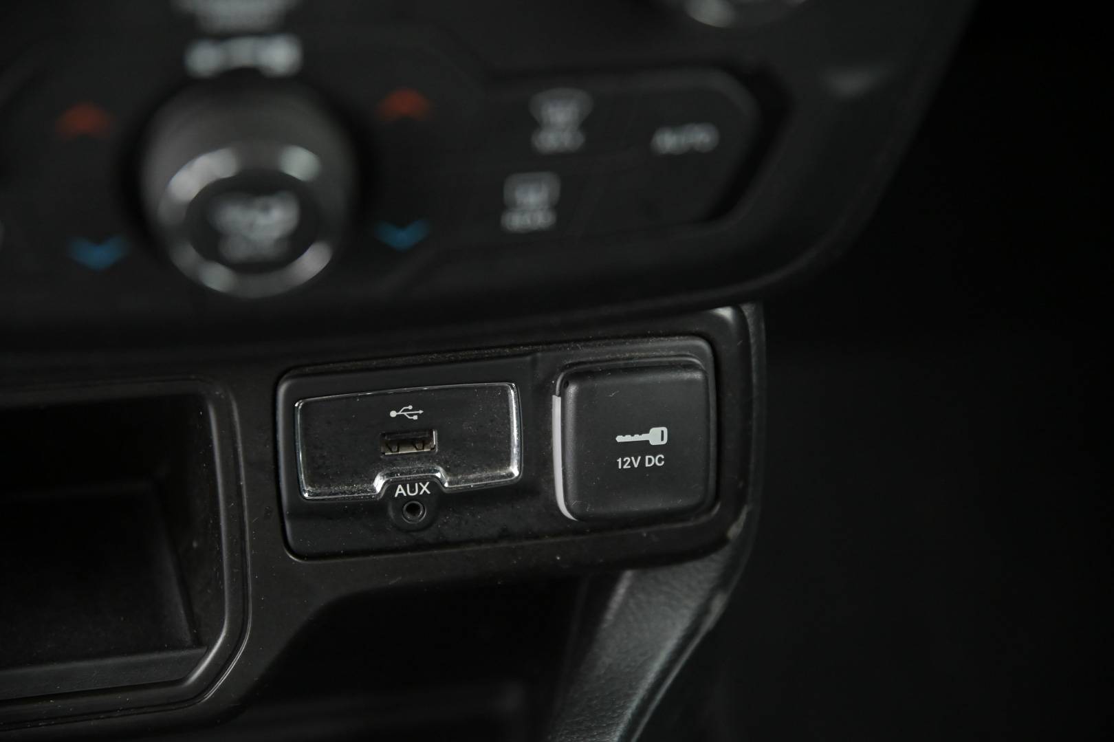 JEEP Renegade - Foto 23