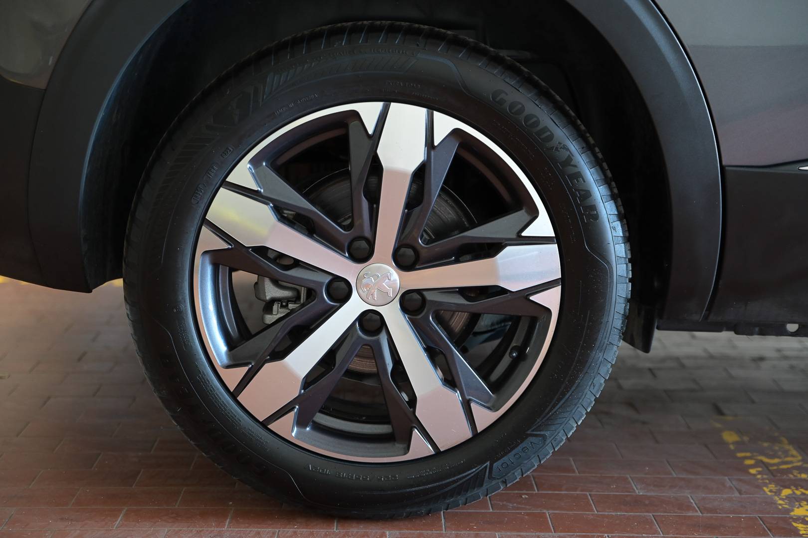 PEUGEOT 5008 - Foto 8