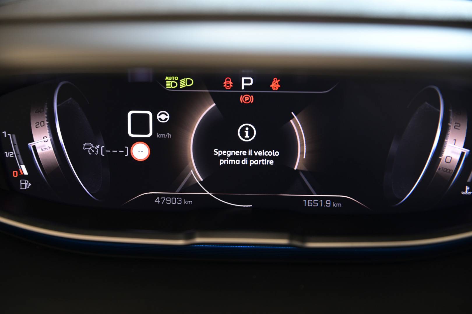 PEUGEOT 5008 - Foto 12