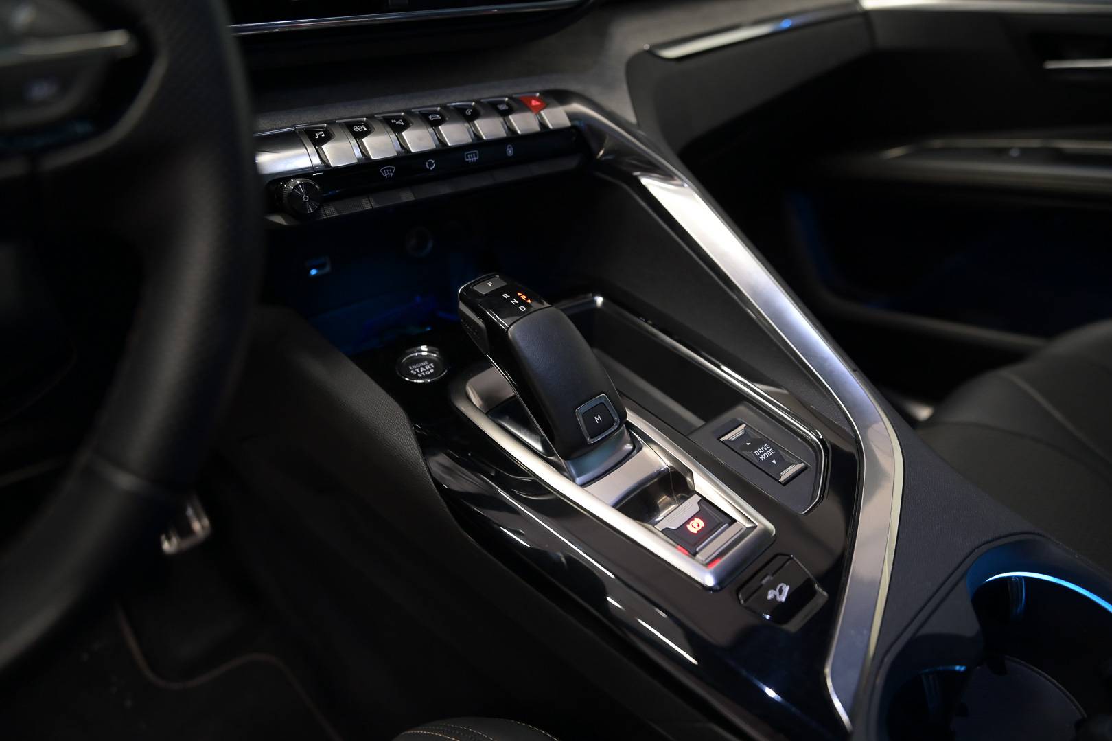 PEUGEOT 5008 - Foto 14
