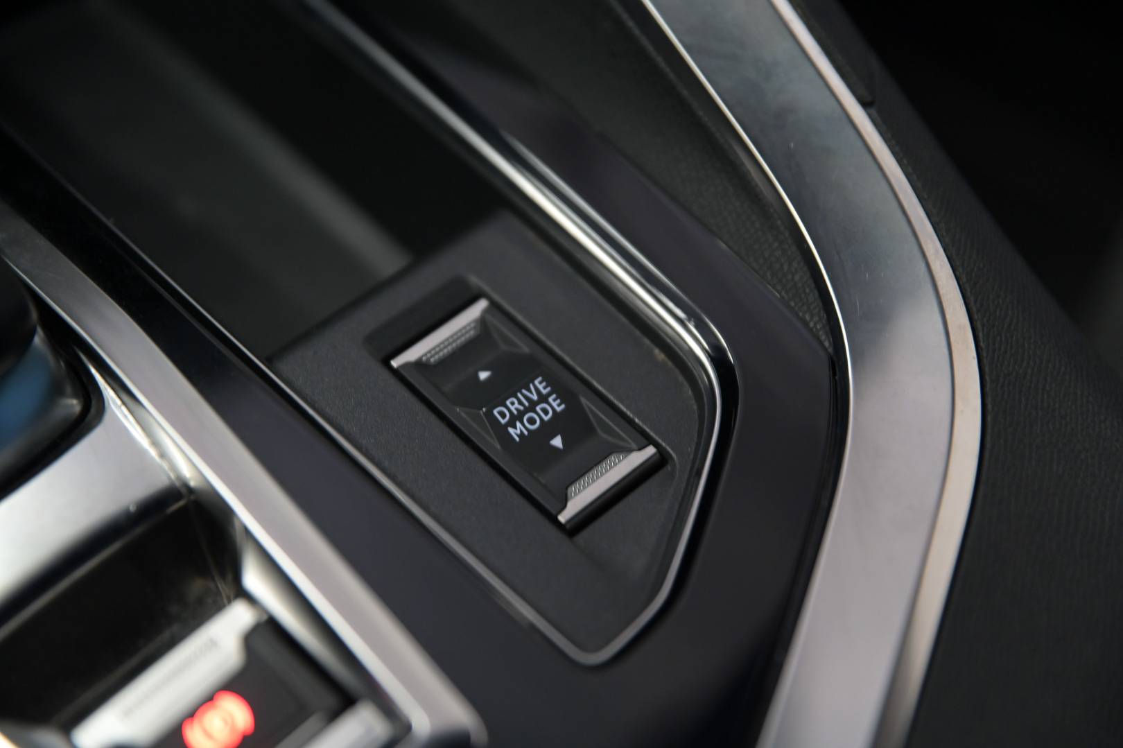 PEUGEOT 5008 - Foto 23