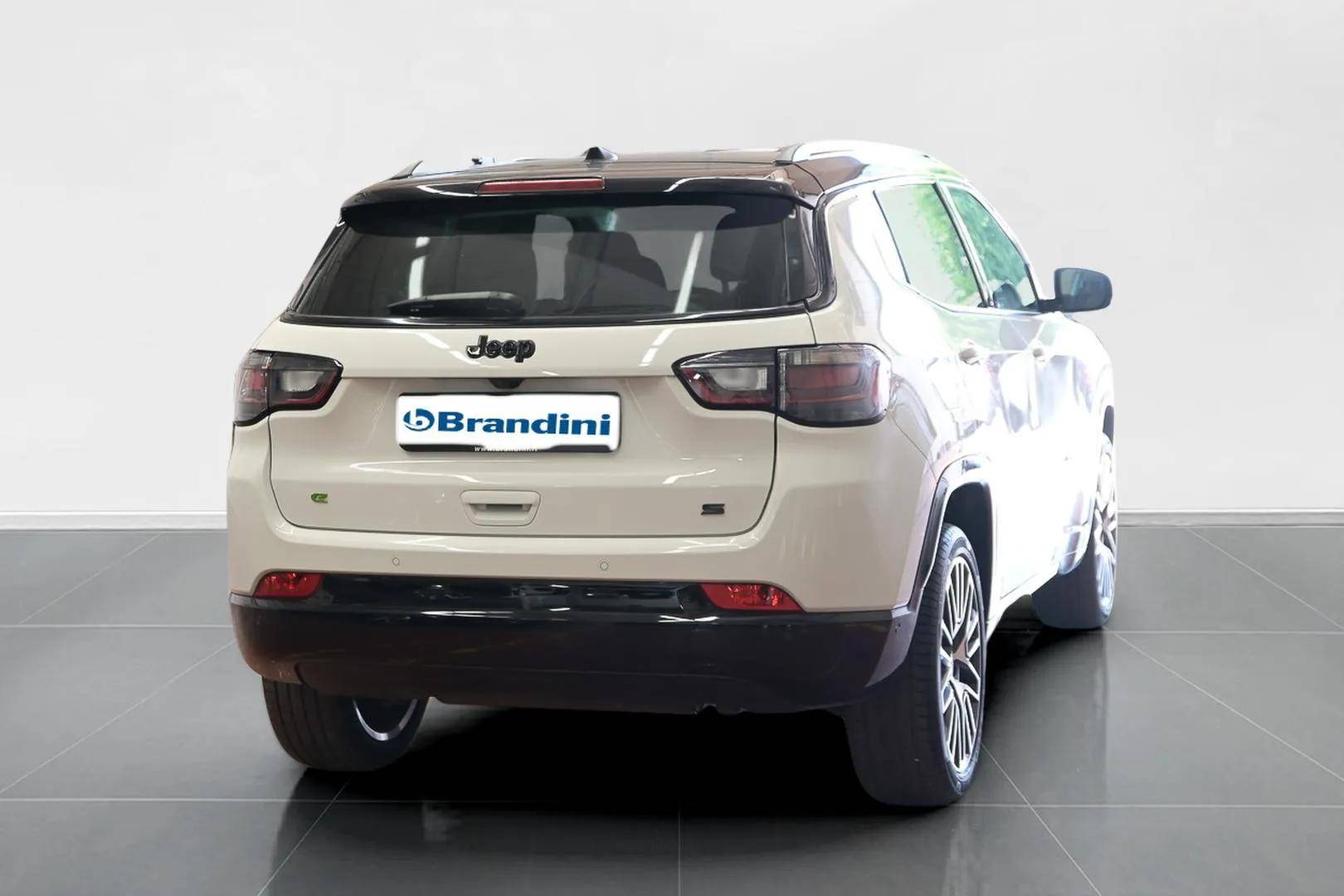 JEEP Compass - Foto 5
