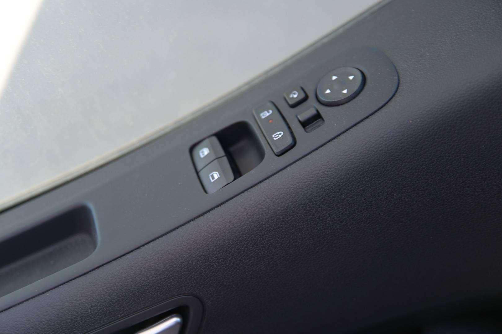 HYUNDAI STARIA - Foto 10