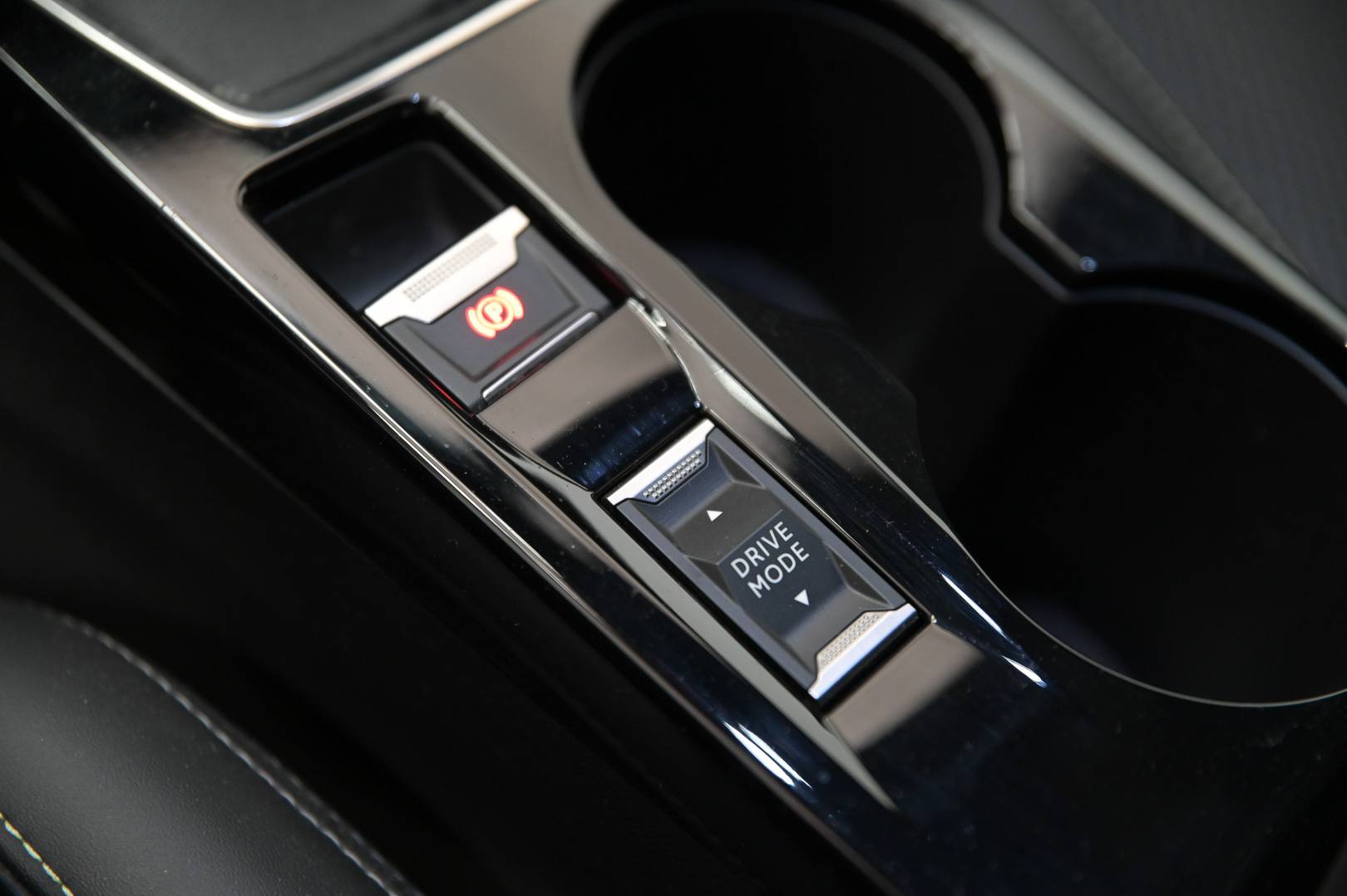 PEUGEOT 208 - Foto 19