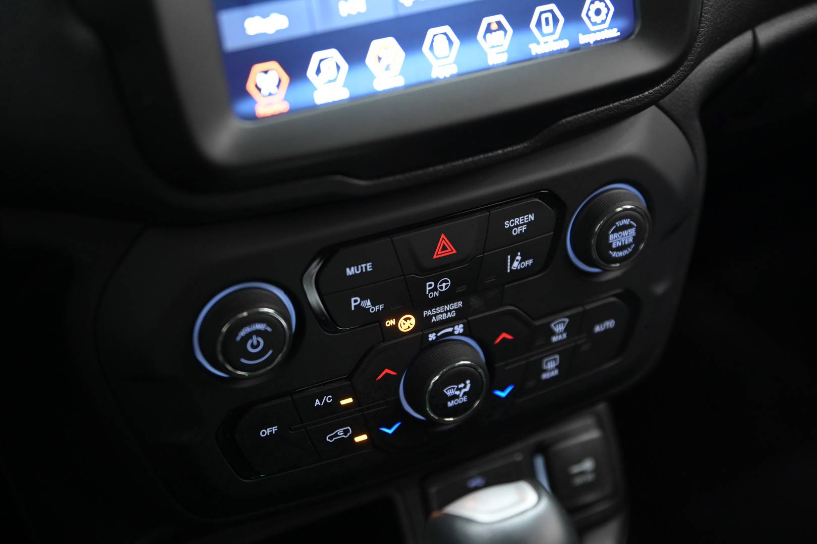 JEEP Renegade - Foto 24
