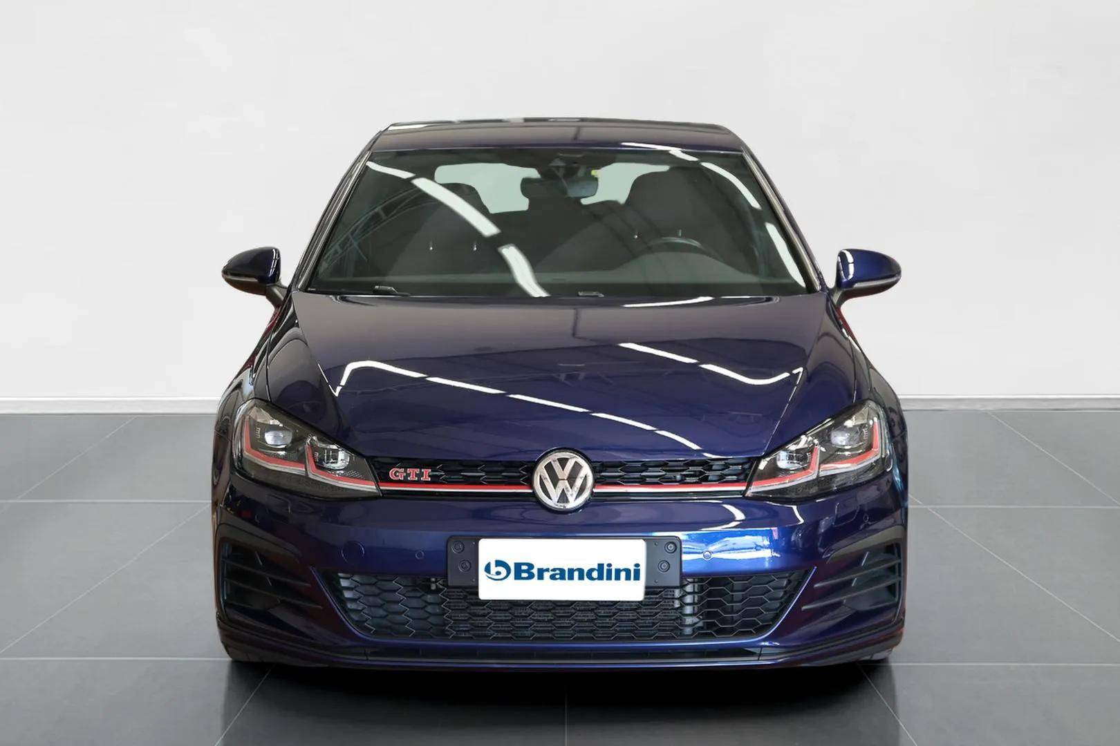 VOLKSWAGEN Golf - Foto 2