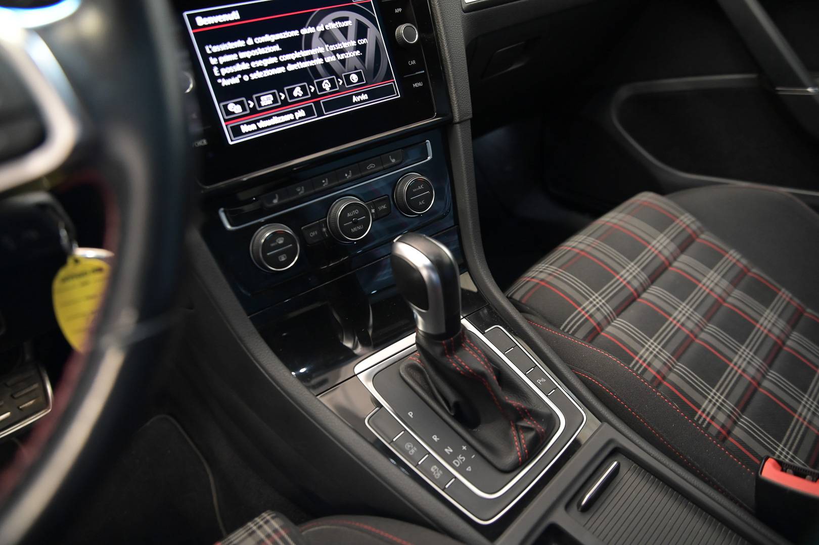 VOLKSWAGEN Golf - Foto 13