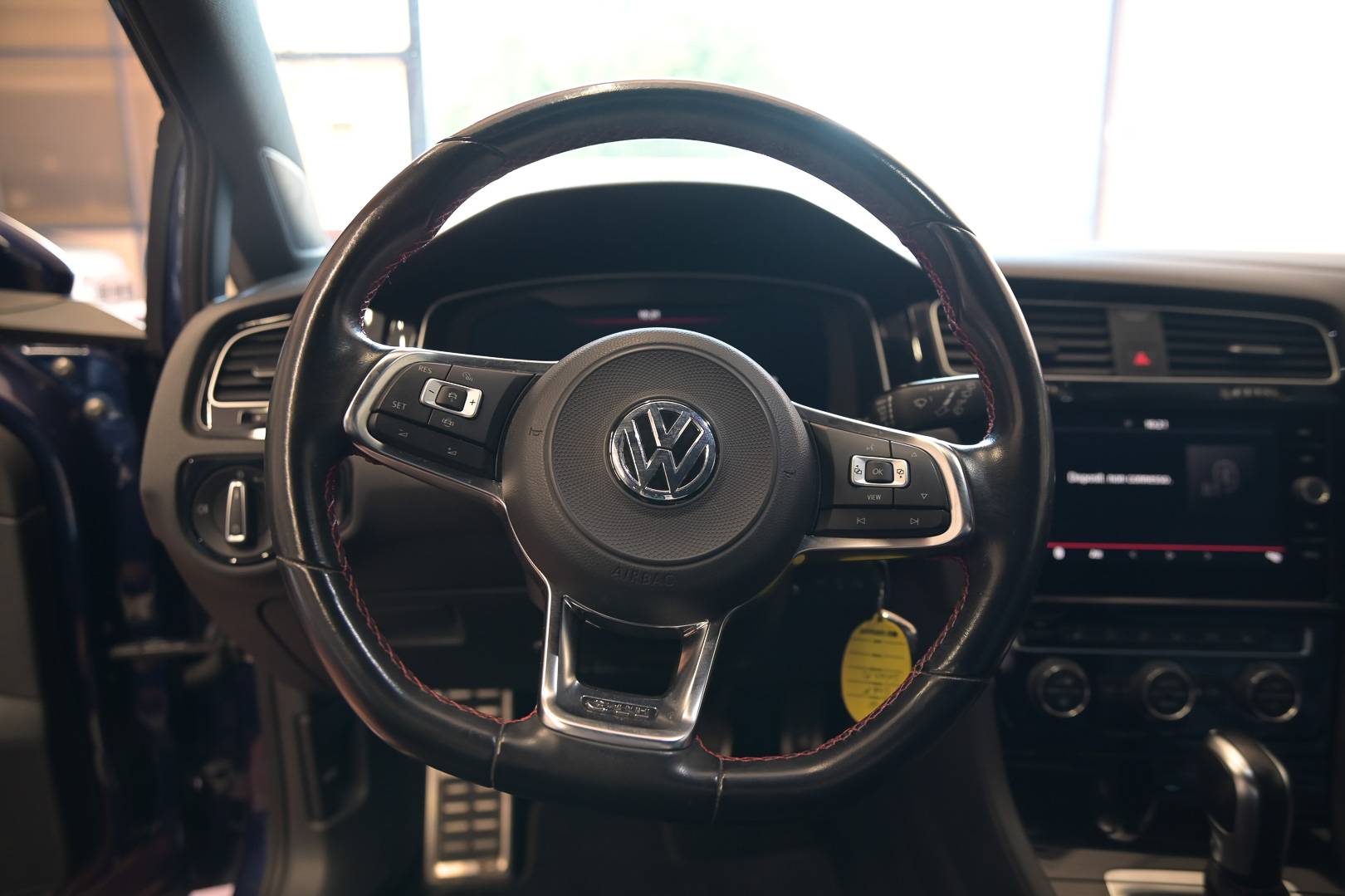 VOLKSWAGEN Golf - Foto 14