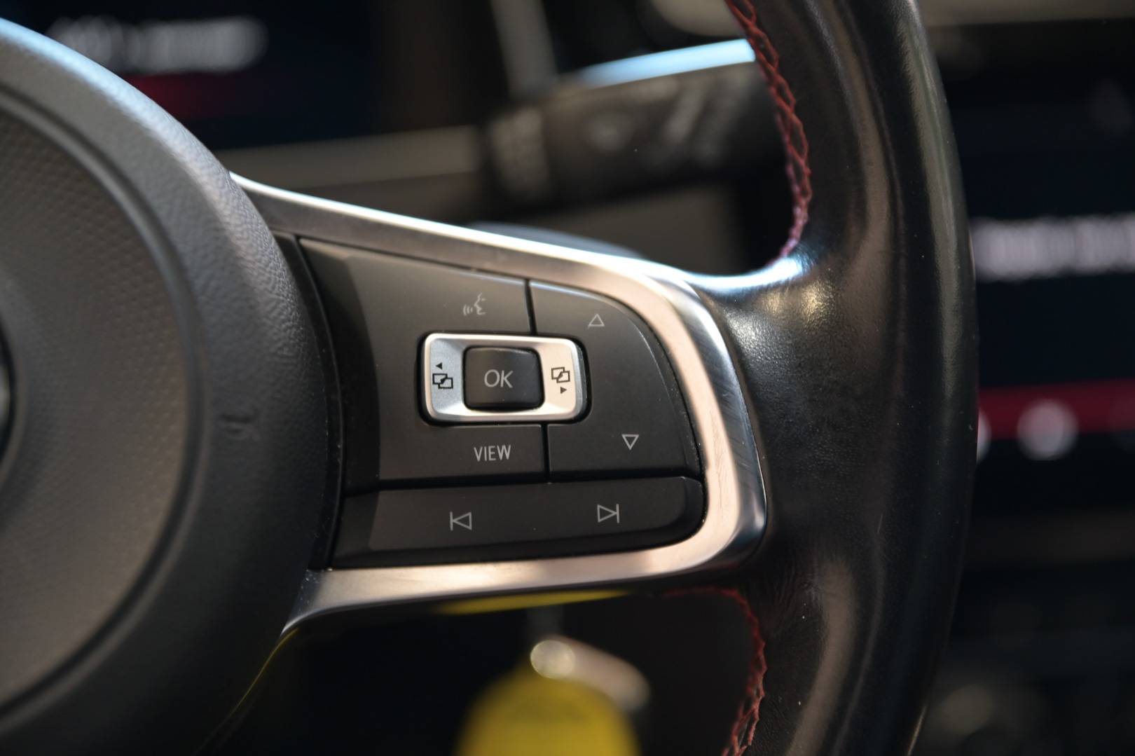 VOLKSWAGEN Golf - Foto 16