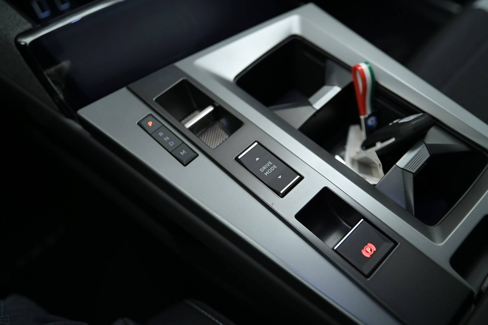 OPEL Grandland - Foto 22