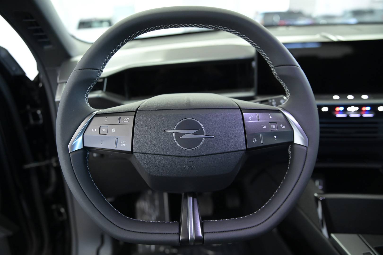 OPEL Grandland - Foto 13