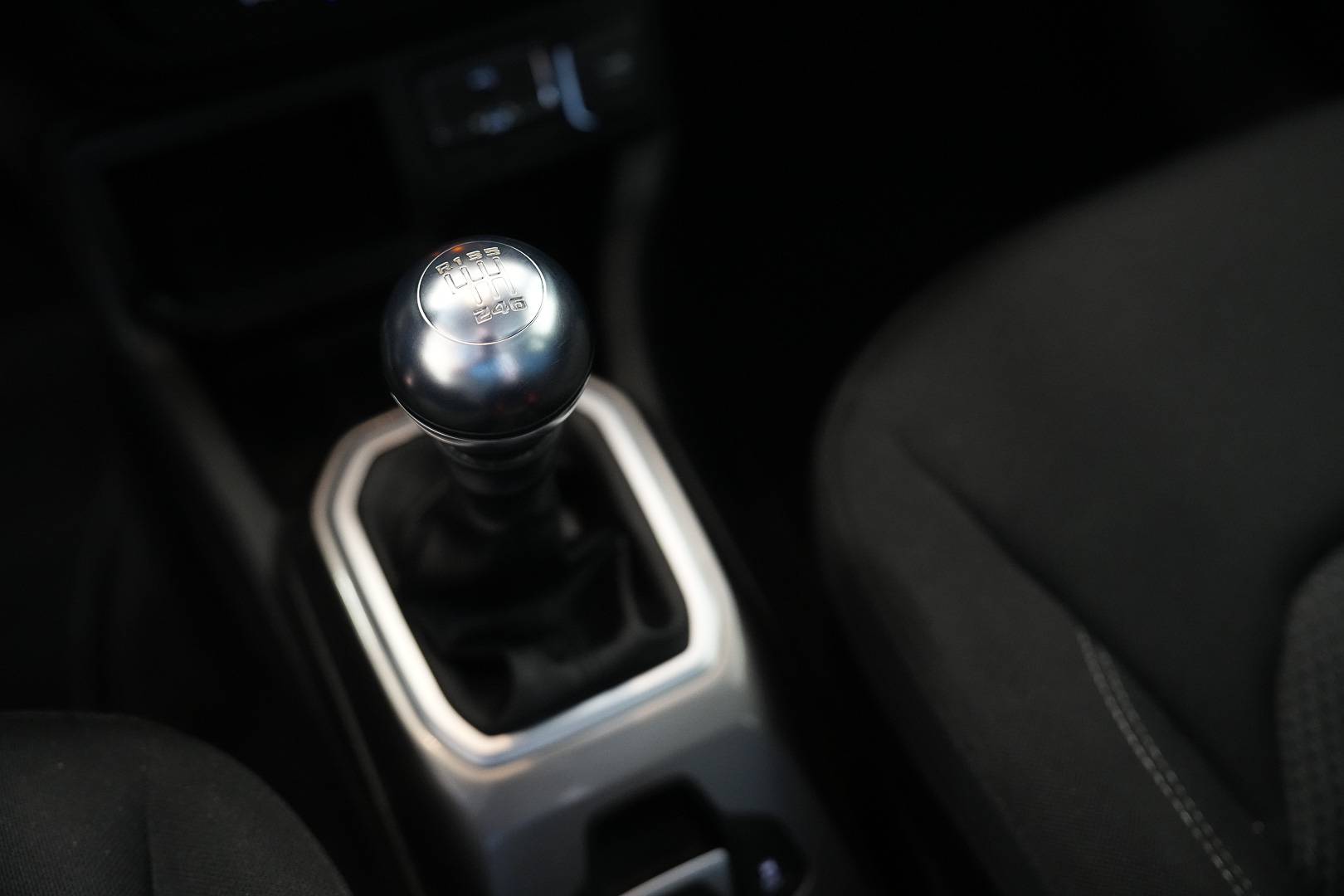 JEEP Renegade - Foto 18