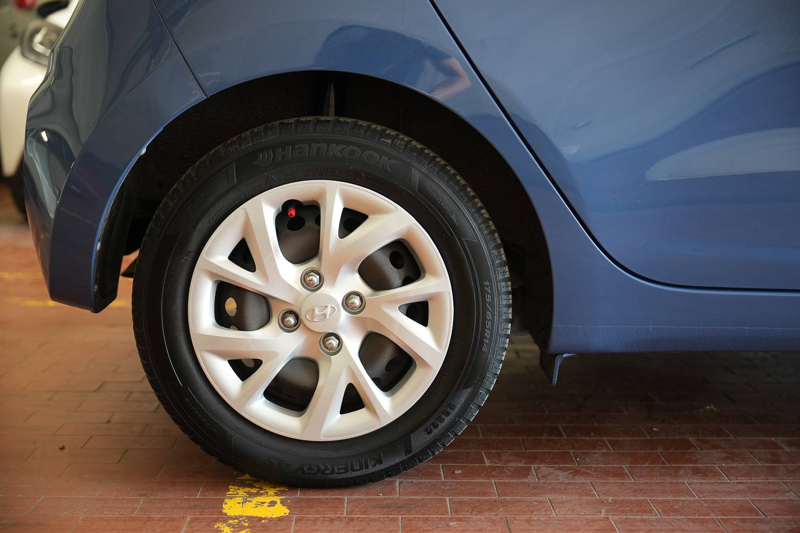 HYUNDAI I10 - Foto 6
