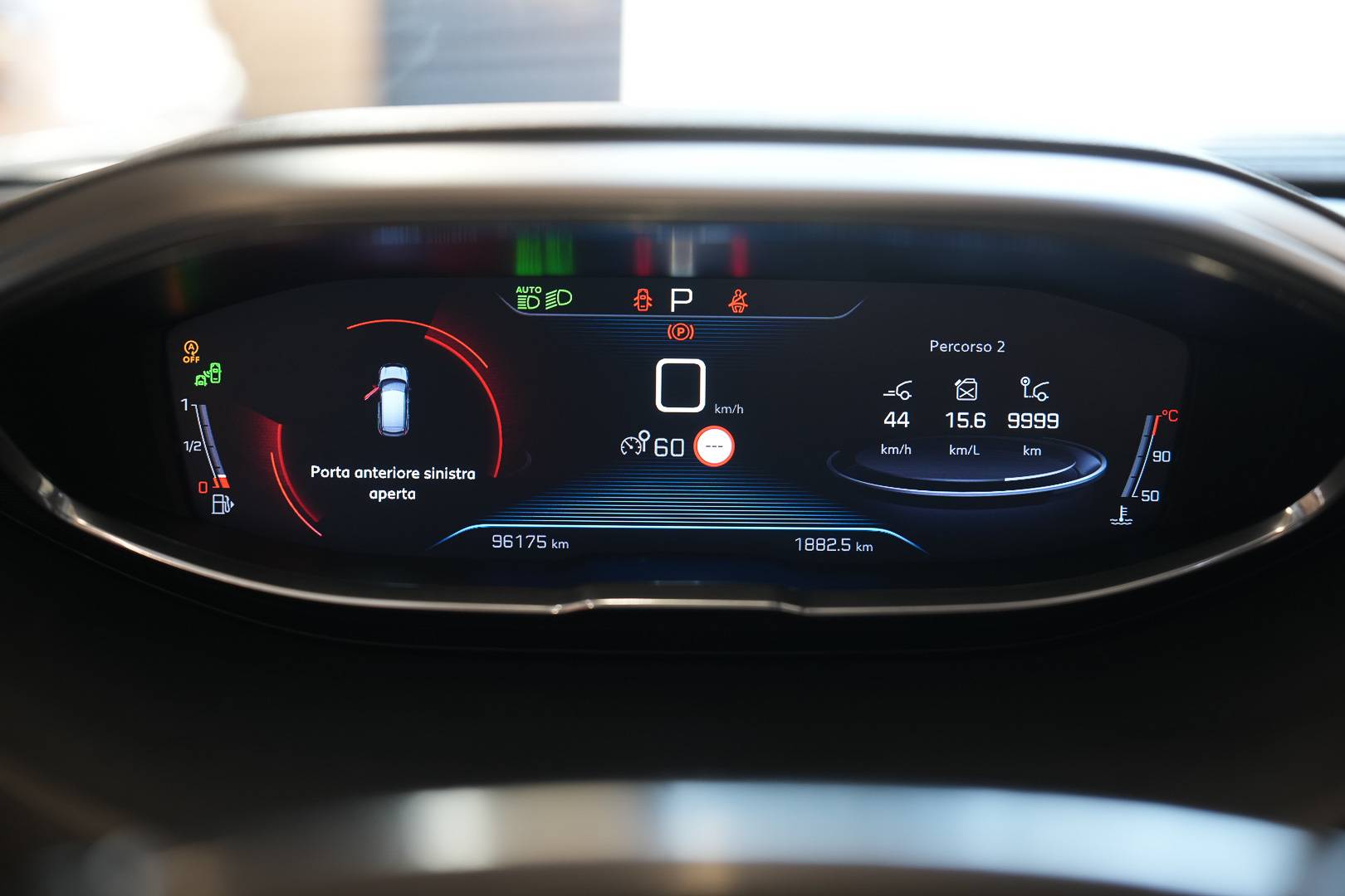 PEUGEOT 3008 - Foto 14