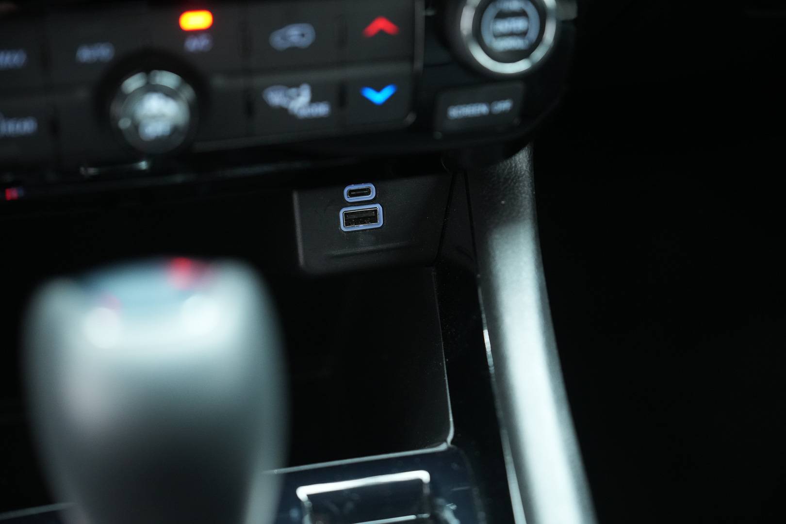 JEEP Compass - Foto 18