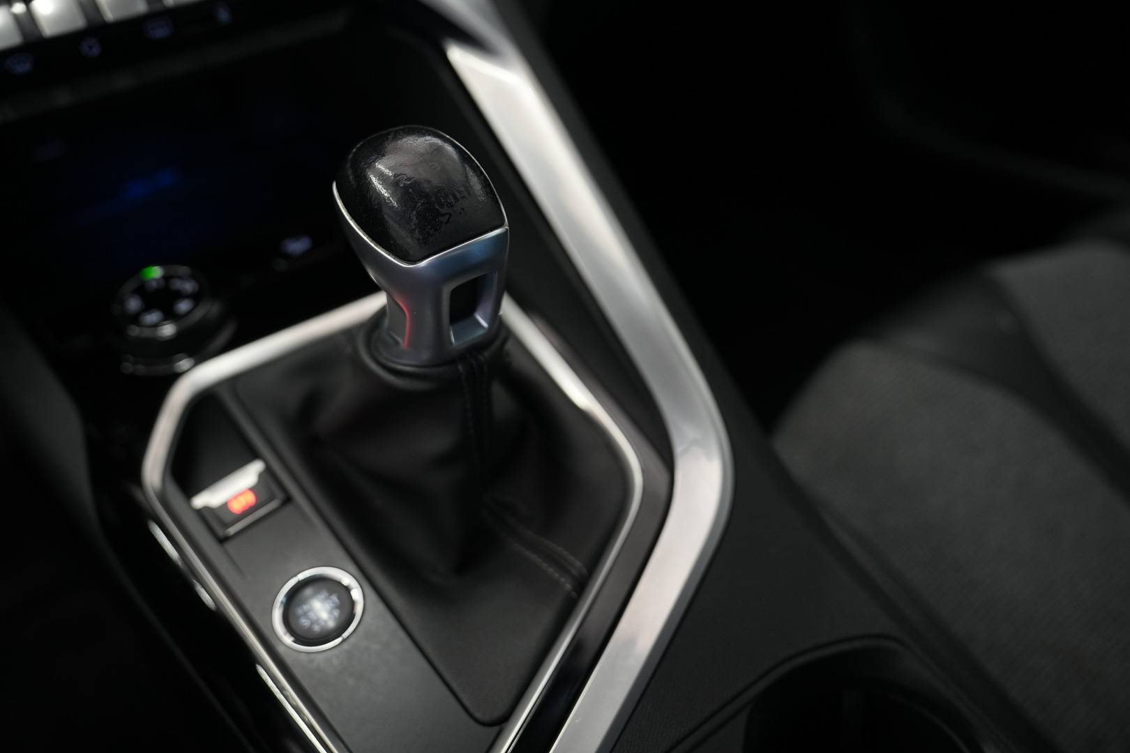 PEUGEOT 3008 - Foto 22