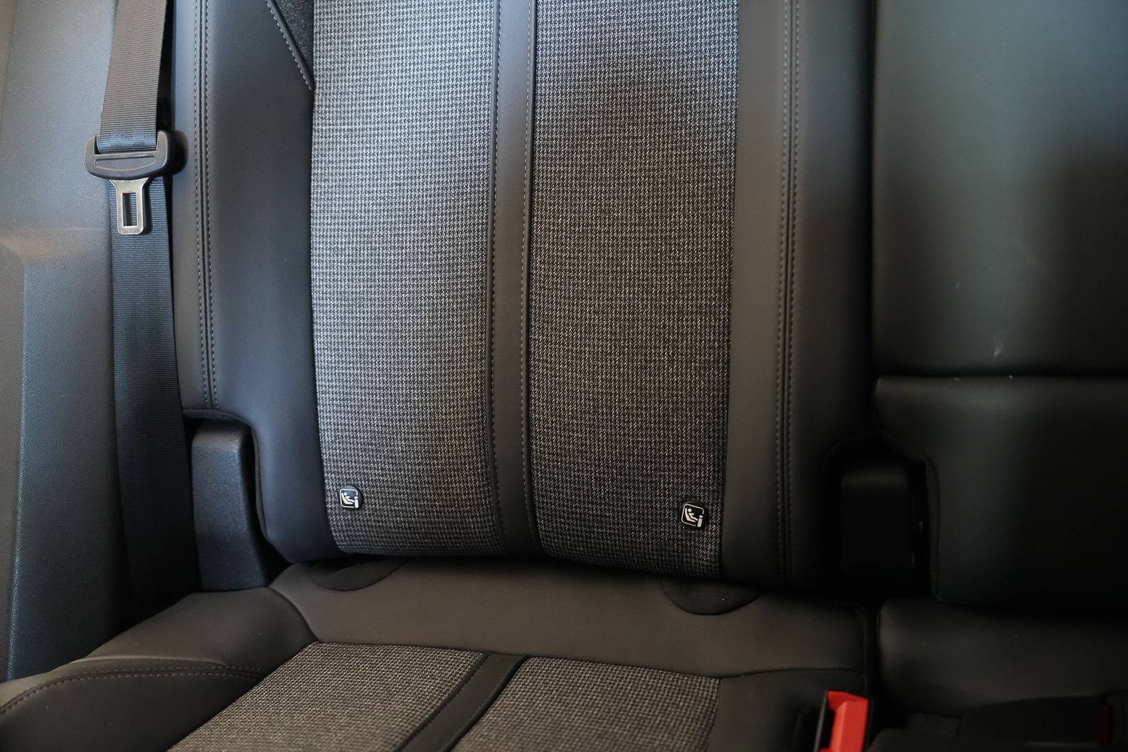 PEUGEOT 3008 - Foto 27