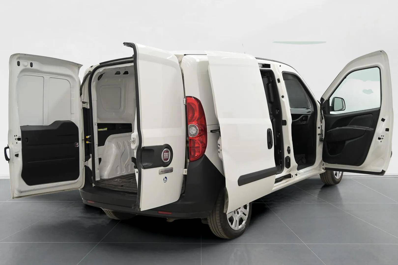 FIAT Doblo Cargo - Foto 5