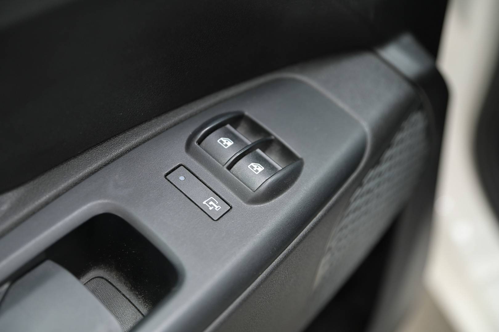 FIAT Doblo Cargo - Foto 13