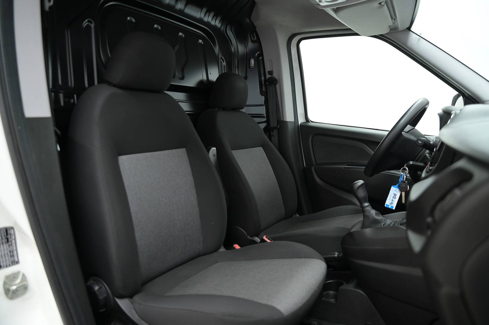 FIAT Doblo Cargo - Foto 26