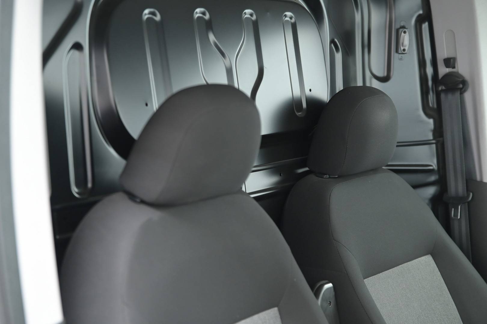 FIAT Doblo Cargo - Foto 28
