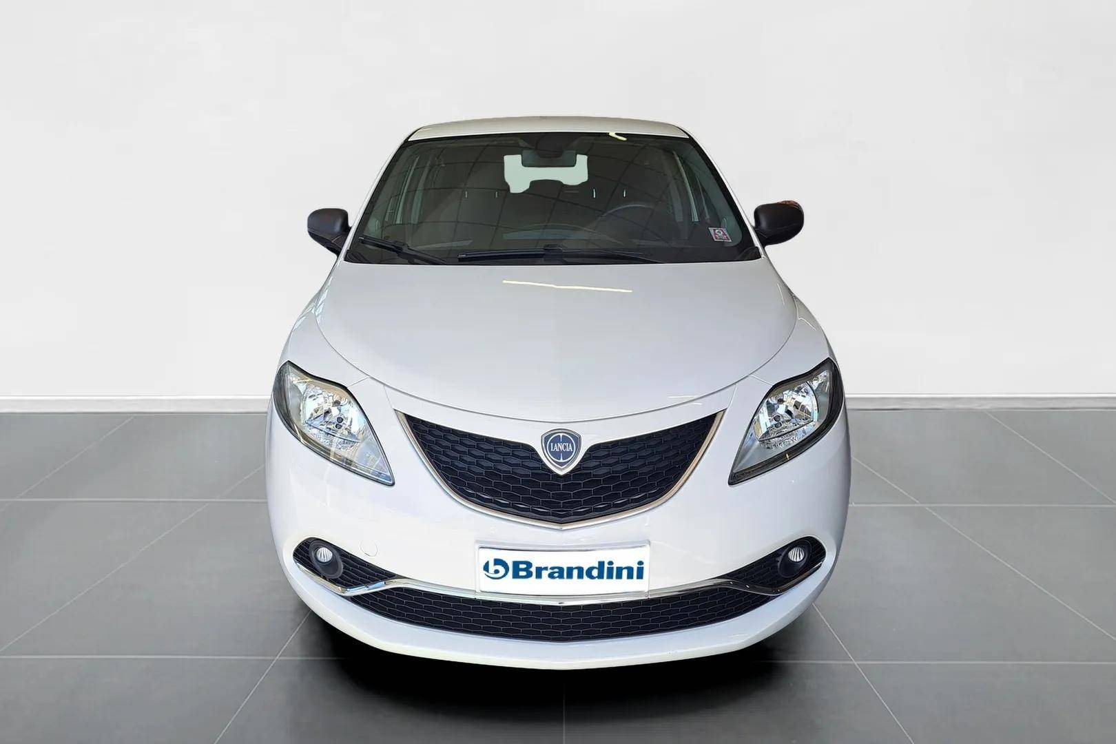 LANCIA Ypsilon - Foto 2