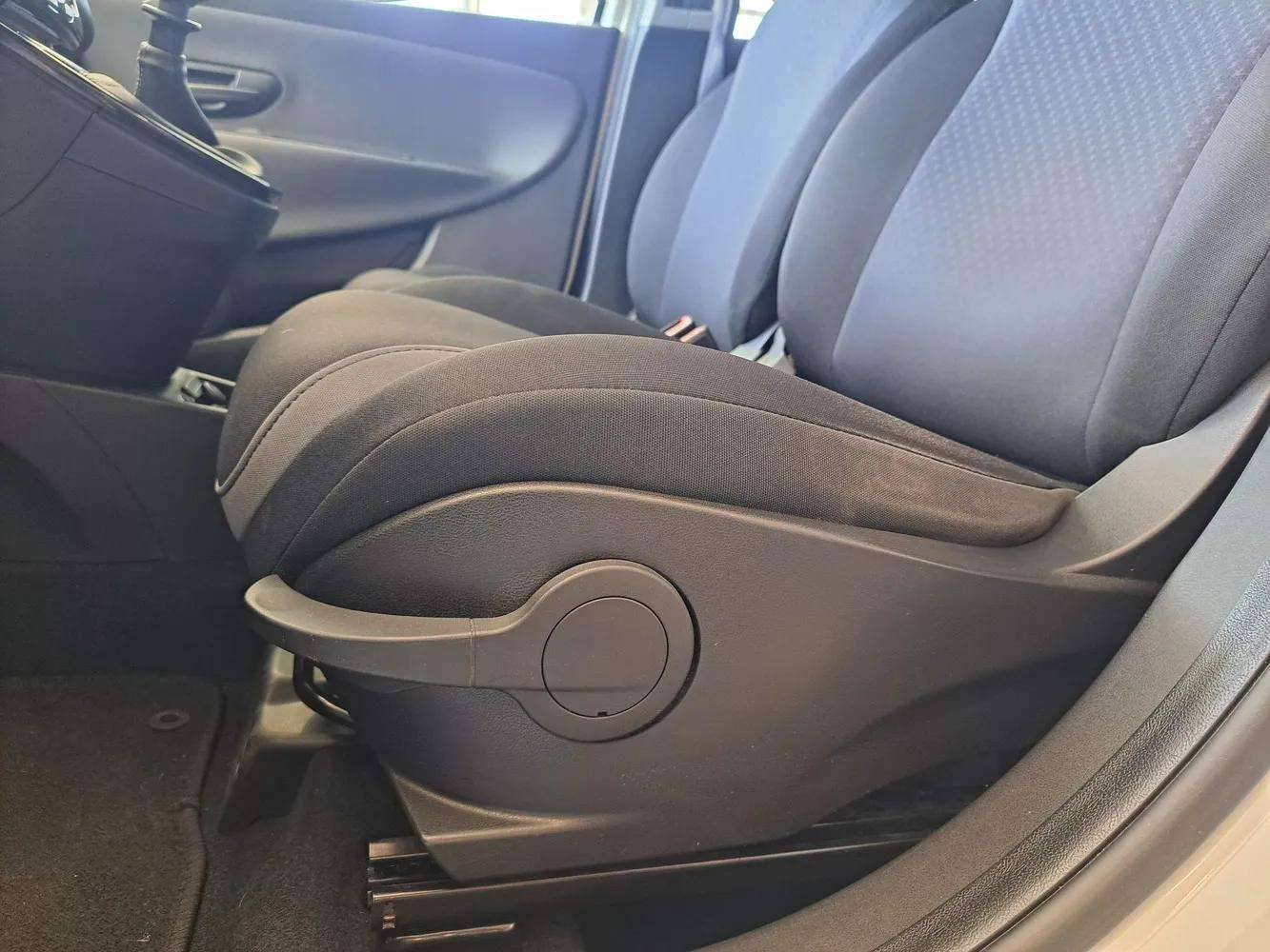LANCIA Ypsilon - Foto 10