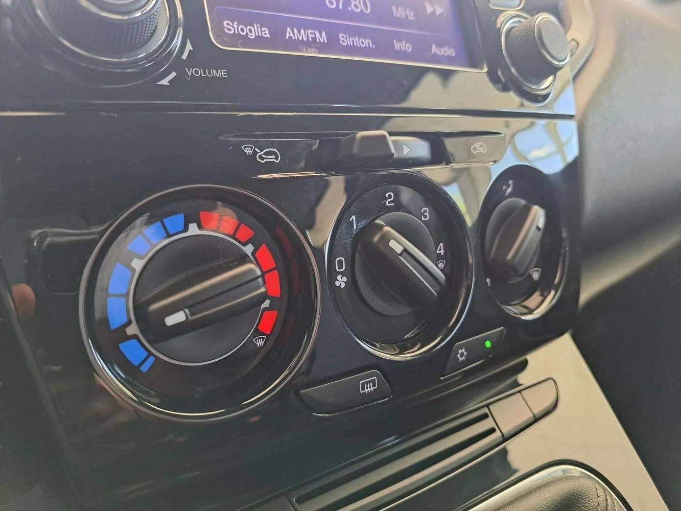 LANCIA Ypsilon - Foto 17