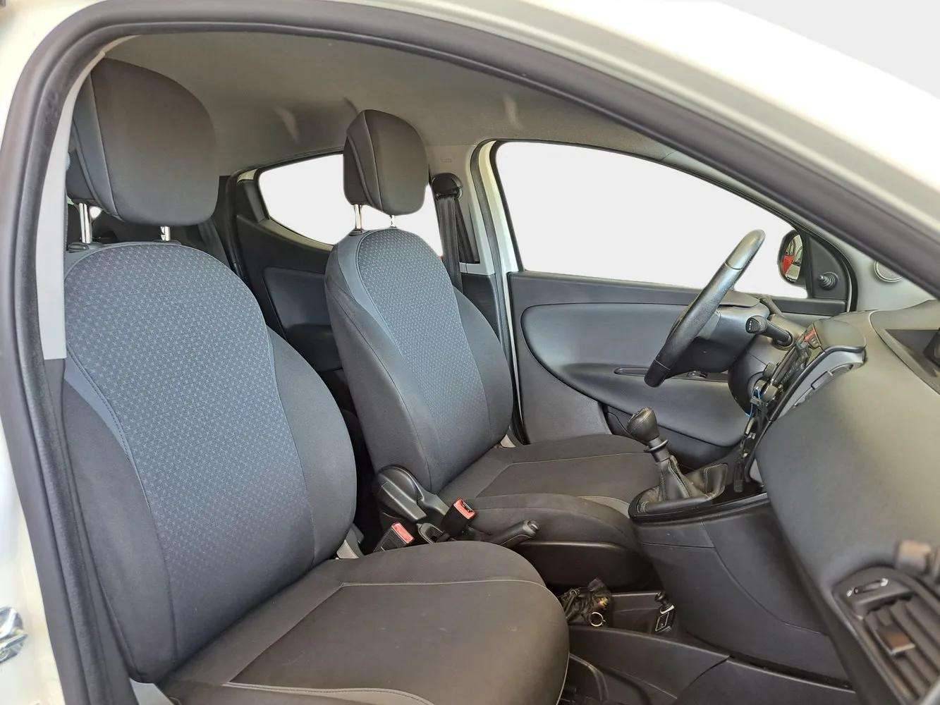 LANCIA Ypsilon - Foto 26