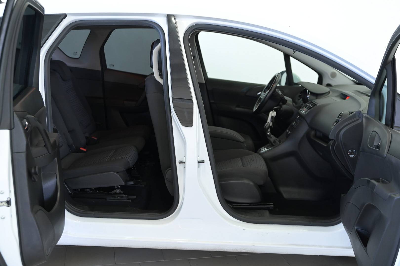 OPEL Meriva - Foto 26