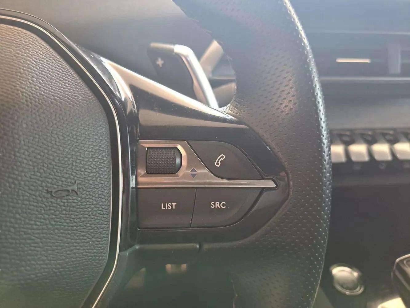 PEUGEOT 3008 - Foto 19