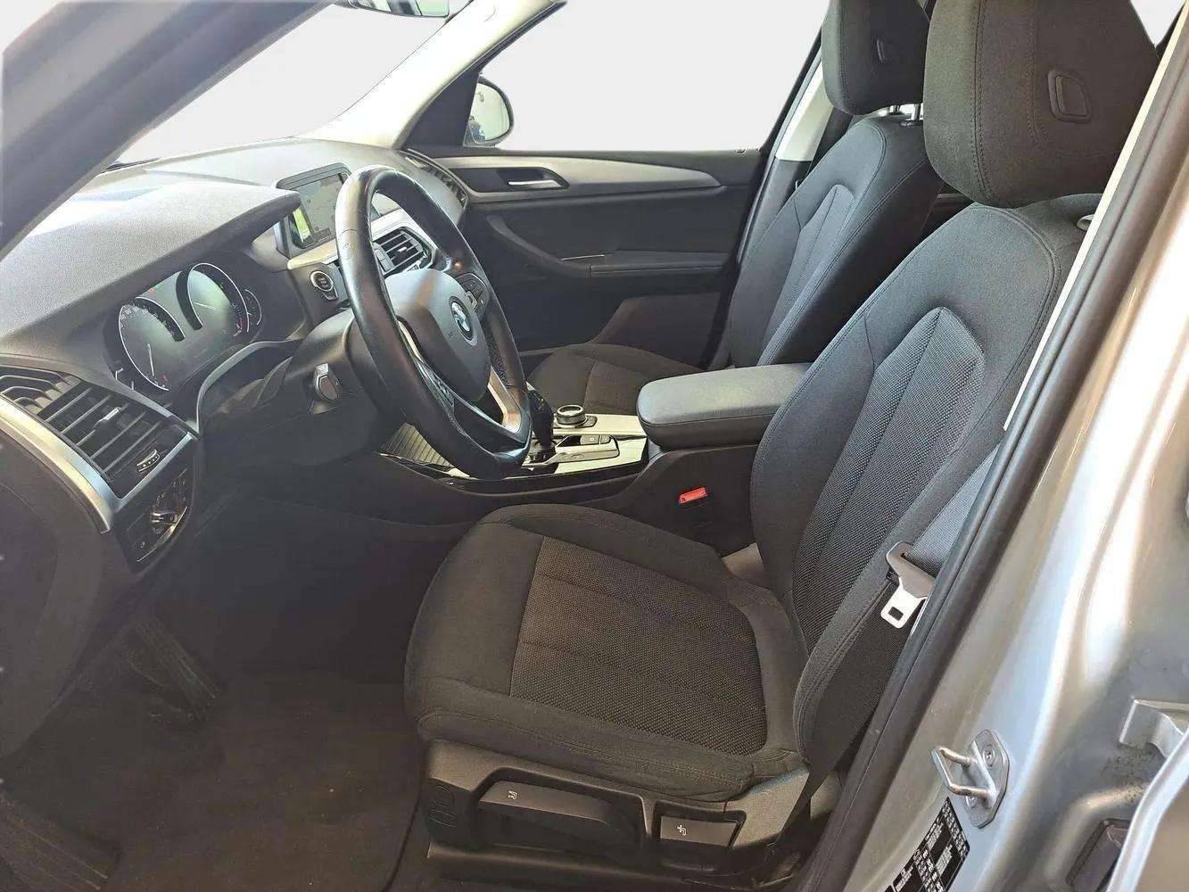 BMW X3 - Foto 24