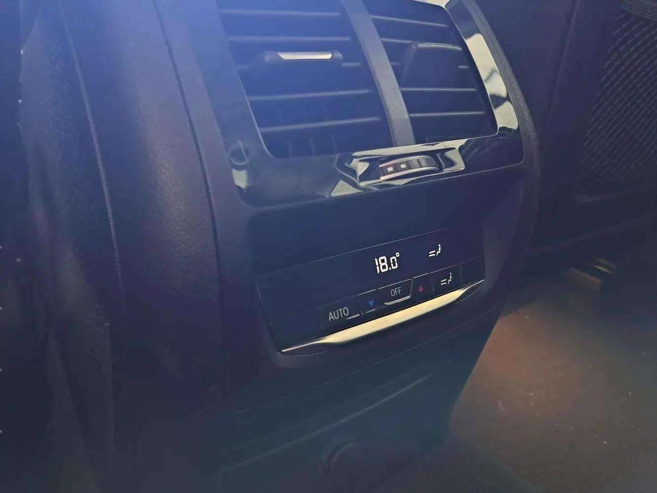 BMW X3 - Foto 26
