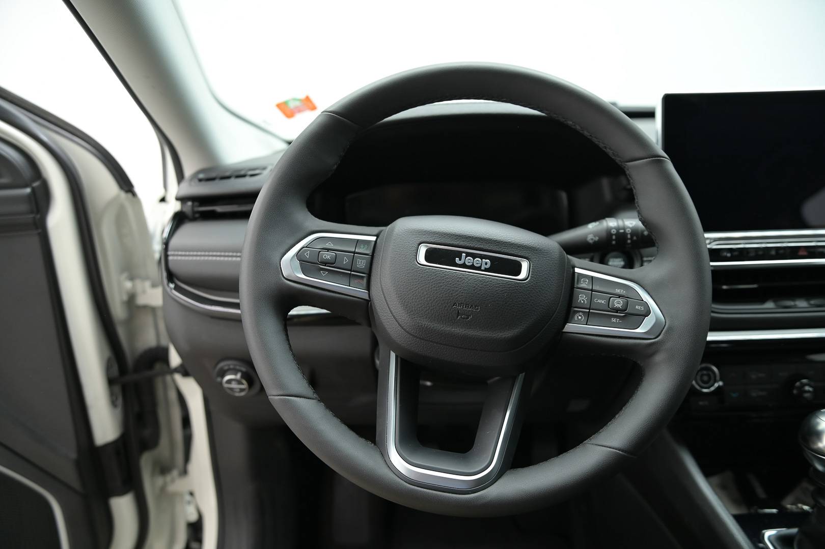 JEEP Compass - Foto 16