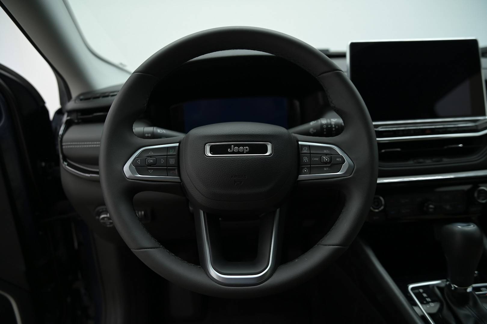 JEEP Compass - Foto 17